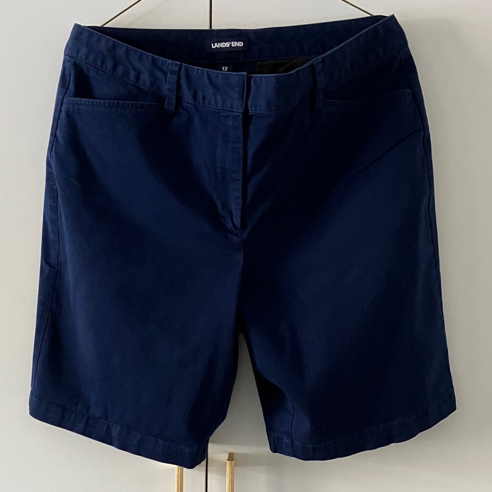 Lands' End Women's Dark Blue Mid-Rise Bermuda Shorts | 12 (L)